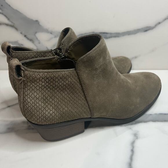 Michael by Michael Shannon Women's Brown Leather Side Zip Madeline Boots Sz 8.5 - Picture 4 of 7